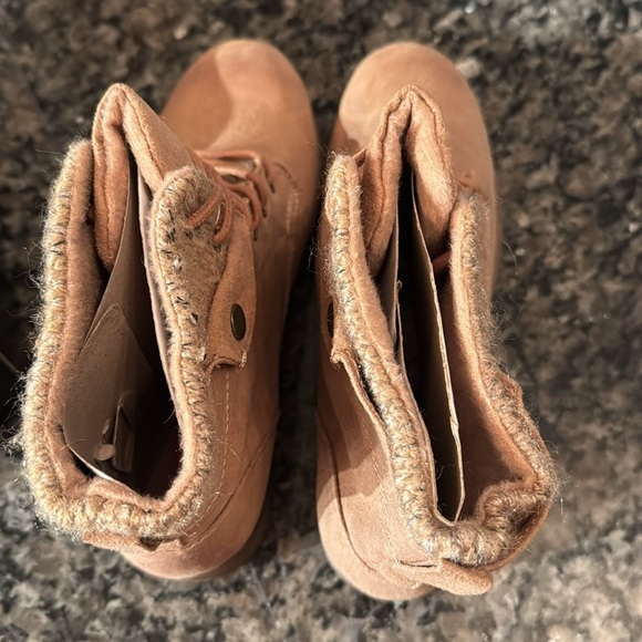 Rock & Candy Tavin ran lace boot NIB 8 - Picture 7 of 10